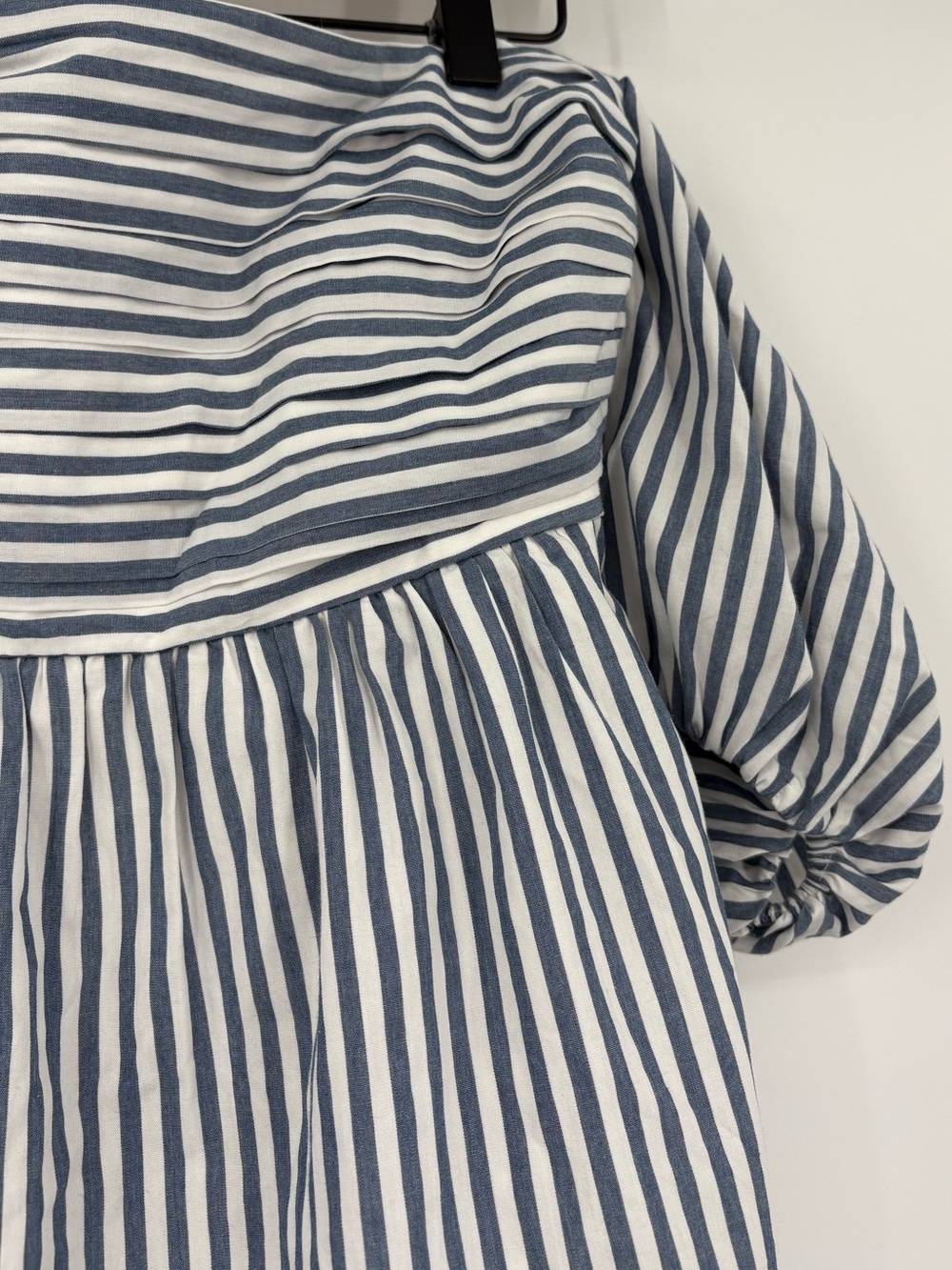 Abercrombie Emerson Off Shoulder Puff Sleeve Blue/White Stripe Dress Skort Large - Picture 15 of 16